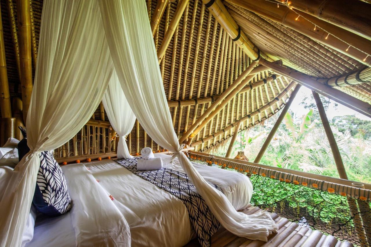 Вилла Balikayanas Bamboo House - Miggiell House Карангасем Экстерьер фото