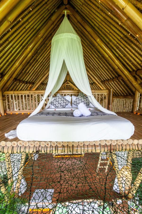 Вилла Balikayanas Bamboo House - Miggiell House Карангасем Экстерьер фото