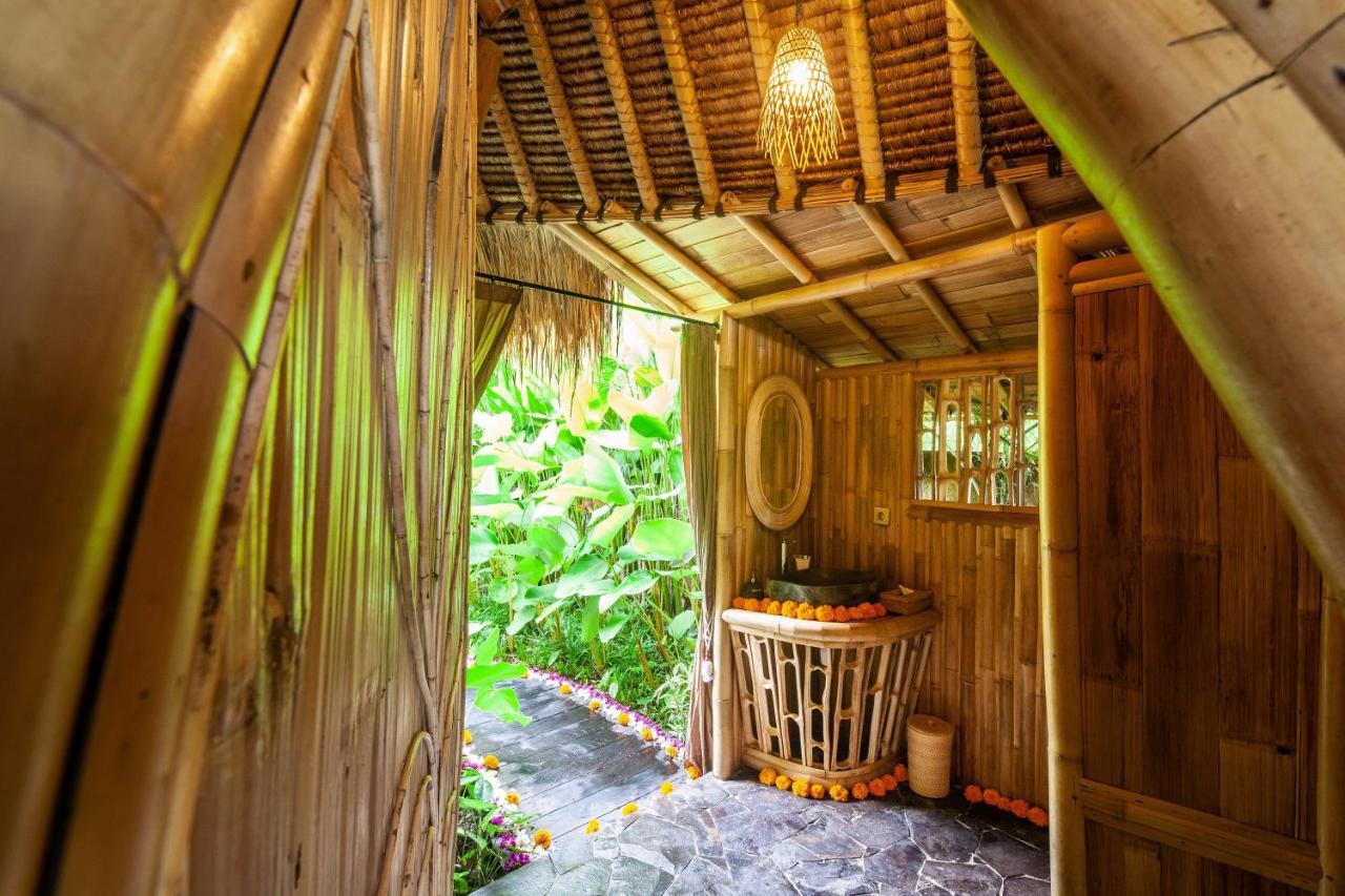Вилла Balikayanas Bamboo House - Miggiell House Карангасем Экстерьер фото