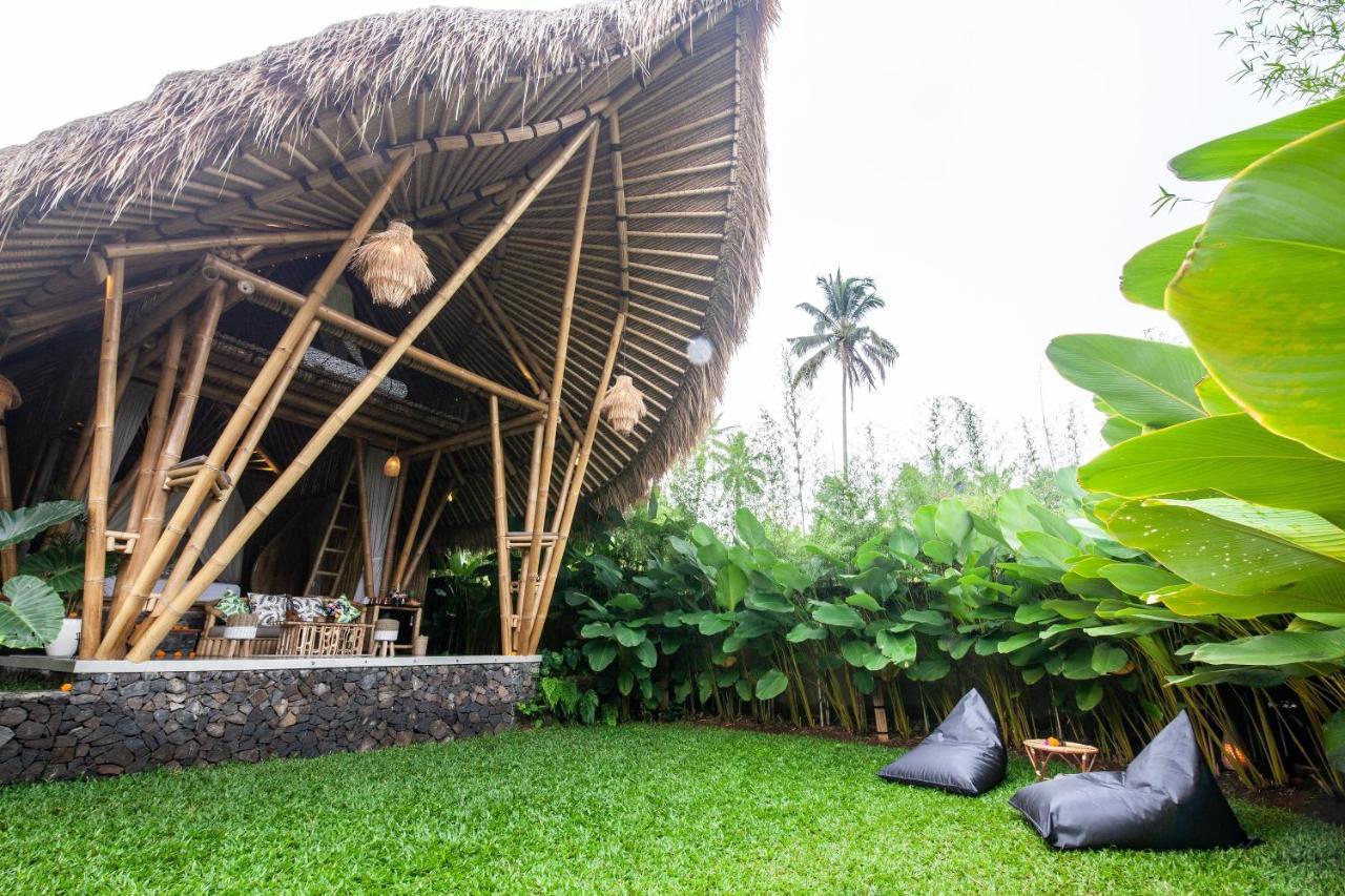 Вилла Balikayanas Bamboo House - Miggiell House Карангасем Экстерьер фото